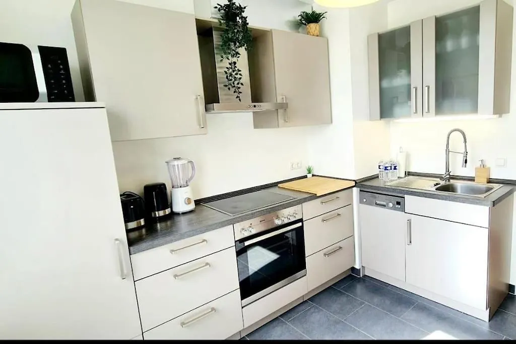 Apartment Luxury One Bedroom Flat With Parking&Balcony-Cent2 Luxembourg
